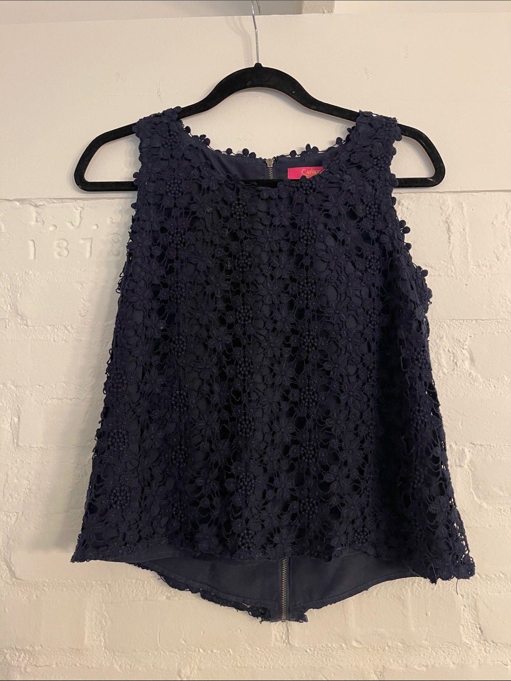 Catherine MaLandrino Navy Cotton Lace Sleeveless Top - Small